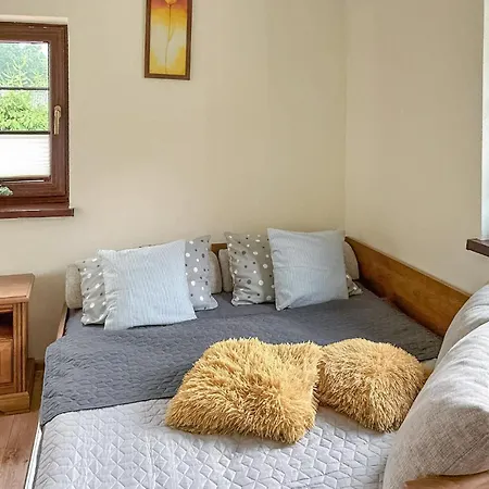 Holiday home 2 Bedroom Lovely In Debina *