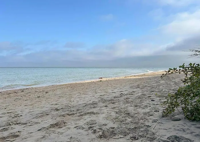 Дом отдыха 2 Bedroom Gorgeous In Debina Debina (Ustka)